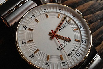 南通欧米茄石英表为什么突然不走了